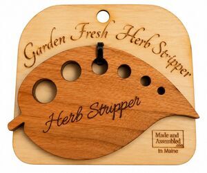 Garden Fresh Medium Wood Herb Stripper Leaf Kitchen Tool Made in Maine New